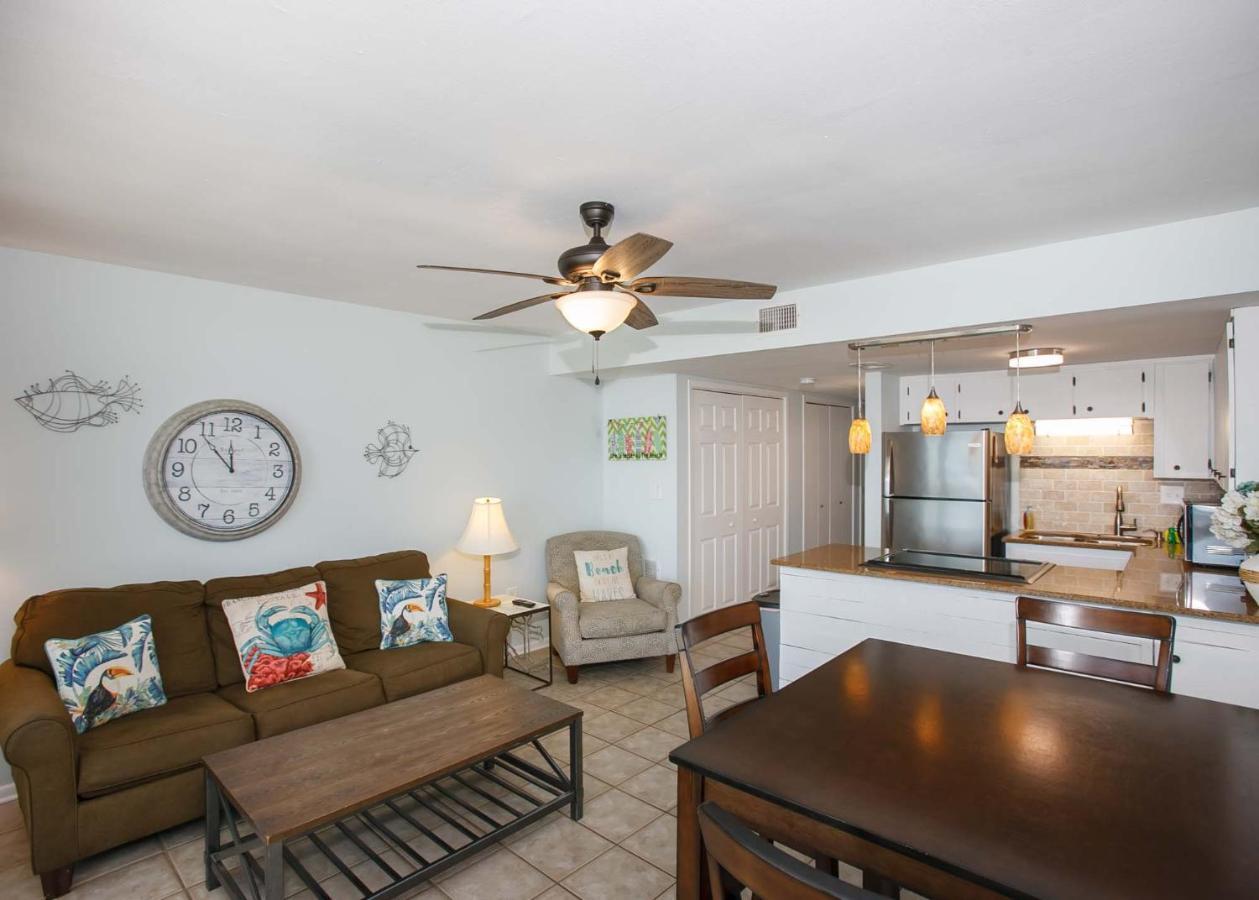 Island Winds West 477 By Albvr - Beachfront, Updated & Beautiful! Just Steps To The Beach & Hangout! Gulf Shores Exterior foto